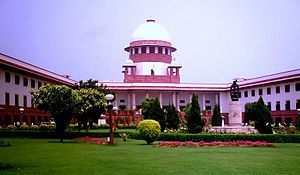 SC asks Centre to reply on PIL against sacking of journalists amid lockdown