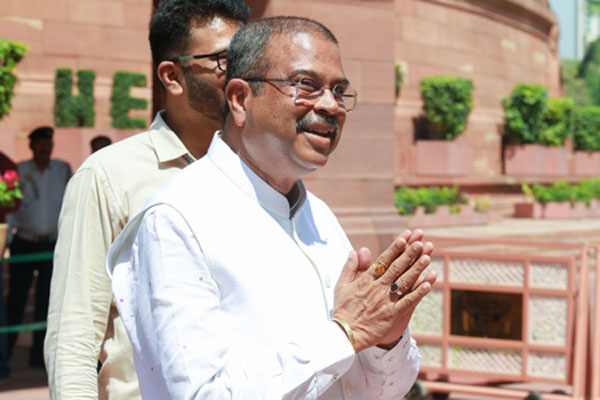 Dharmendra Pradhan’s Resignation Shifts Focus to NEET Reforms, Tripura Oppn supports Stundents’ agitation